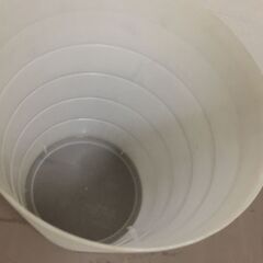 JM20043S)☆お値下げ ゴミ箱・ダストボックス IKEA 直径：約29cm 高さ：約30,5cm  中古品【取りに来られる方限定】の画像