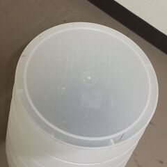 JM20043S)☆お値下げ ゴミ箱・ダストボックス IKEA 直径：約29cm 高さ：約30,5cm  中古品【取りに来られる方限定】の画像