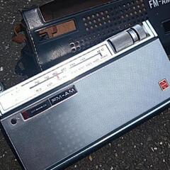 🌕 レトロ　ナショナル FM - AM ラジオの画像