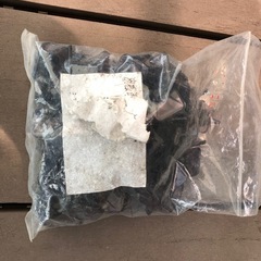 【新品未使用品】ポリカ波板ビス　鉄下地用　５×２５　ブロンズ　100本の画像