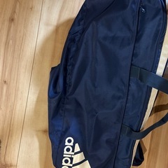 アディダスadidasかばんの画像