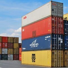 デバンニング作業/コンテナからの荷物出し作業！短時間で稼げます！の画像
