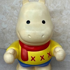 カバオくんとさとちゃんの置き物の画像