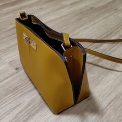 【値下げしました！】NATURAL BEAUTY BASIC ポシェットの画像