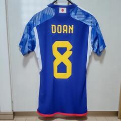 【お値下げ中！】サッカー日本代表ユニフォーム adidas 堂安律 8 サッカーウェア サムライブルー アディダスの画像