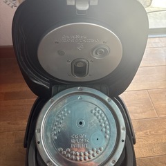 東芝炊飯器 RC-10VRR ジャンク品の画像
