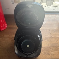 東芝炊飯器 RC-10VRR ジャンク品の画像