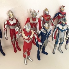 M【中古品】平成ウルトラマンシリーズ ソフビ フィギュア まとめ売り 14体 ホビー おもちゃの画像