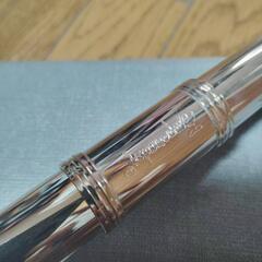 emperadorのフルート　ハードケース付きの画像