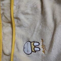 ミッフィーちゃんのタオルケット入り枕の画像