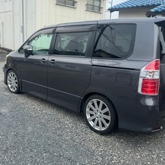 トヨタ ノア siグレード 2010年モデルの画像