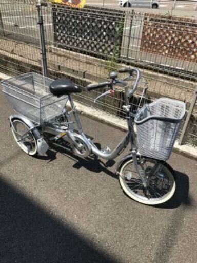 ブリジストン 3輪自転車 BW10 シルバー 16インチ ※付属 : 鍵×1