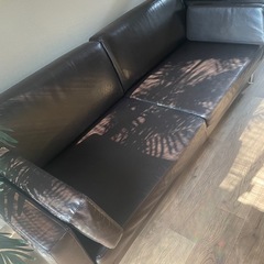 処分間近　
IKEA3人掛けソファの画像