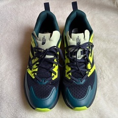 THE NORTH FACE スニーカー　27.5cm　の画像