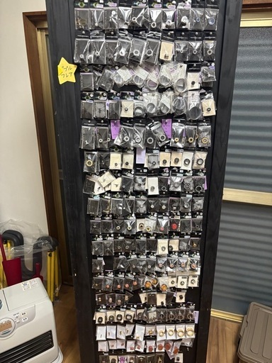 ボディピアス
