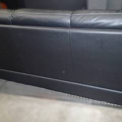 ※商品代金無料！！※nt241126-004z ソファー 家具 ３人掛け メーカー不明 BLACK 黒 中古品 リビング ラブソファ インテリア おしゃれの画像