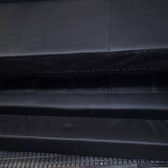 ※商品代金無料！！※nt241126-004z ソファー 家具 ３人掛け メーカー不明 BLACK 黒 中古品 リビング ラブソファ インテリア おしゃれの画像