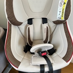 コンビ　チャイルドシートの画像