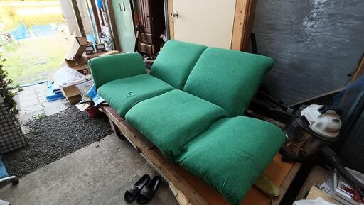 最終値下げ‼️送料込み‼️早いモノ勝ち‼️ヴィンセント ソファ3人掛け