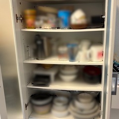 食器棚の画像