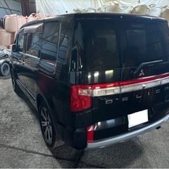 三菱デリカD5  現行型　2019年車　車検令和9年５月まで　7人乗り　ディーゼル　切替式4WDの画像