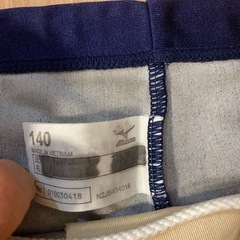 KONAMIスポーツ キッズ水着140㎝の画像