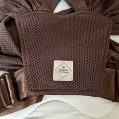 スモビル　メッチュ　抱っこ紐　の画像