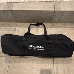 Hillander ウッドロールテーブルの画像