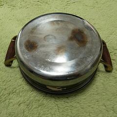 蓋付き鍋🍲の画像
