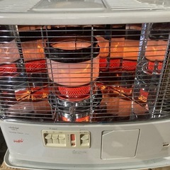 美品❗️札幌市内受渡し限定❗️トヨトミ煙突ストーブ❗️ 楽天市場】トヨトミ 煙突式 石油ストーブの通販
