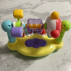 赤ちゃん用おもちゃ（電池付き）の画像