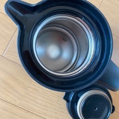 保温ポット
の画像