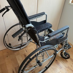 車椅子　自走式　 ノーバンクタイヤ　ブレーキ付きの画像