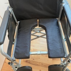 車椅子　自走式　 ノーバンクタイヤ　ブレーキ付きの画像