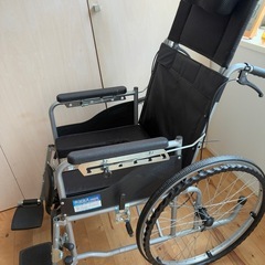 車椅子　自走式　 ノーバンクタイヤ　ブレーキ付きの画像