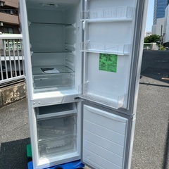 (531)￥22000(税込)Comfee ノンフロン冷凍冷蔵庫　2024年製　173Lの画像