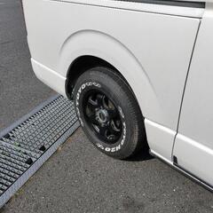 キャラバン　ハイエース等に、195/80R15タイヤホイールセットの画像