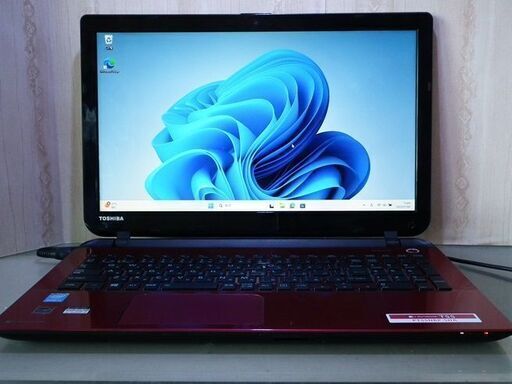 【東芝Dynabook Ｔ５５／ＮＲ SSD256GB搭載WIN11/Core-i3/ﾒﾓﾘ8GB/Office365】