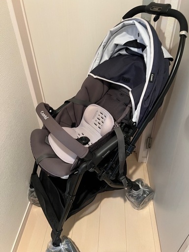 ほぼ新品　コンビ　ベビーカー　AB型