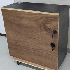 [福岡支店]　パモウナ　キッチンカウンター　セラミカネロ　ソフトクローズ　1500Wコンセント　国産家具　レンジ台の画像