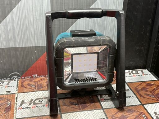 値下げしました！【中古】マキタ Makita ML805 充電式LEDスタンドライト 本体のみ【ハンズクラフト佐賀】