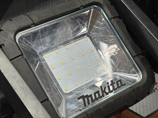 値下げしました！【中古】マキタ Makita ML805 充電式LEDスタンドライト 本体のみ【ハンズクラフト佐賀】