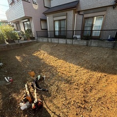 川崎市　横浜市　草刈り承ります。コンビニも　3,300円〜