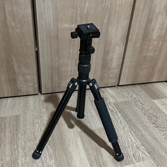 【無料】カメラ三脚(リモートシャッターおまけ)の画像