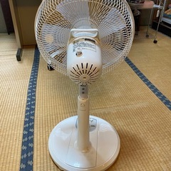 【イチオシ‼️】2022年製　YAMAZEN リビング扇風機の画像