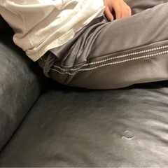【多少の使用感あり】「黒リクライニングソファー」の画像