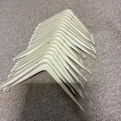 L型棚受けの画像