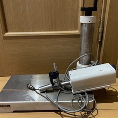 東京精密 Surfcom 120A と表面粗さ測定機 E-MC-S24A の画像