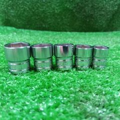 KTC B2 ソケット10本セット ホルダー付き【市川行徳店】【店頭取引限定】【中古】管理番号：IT0Y33P5Y5G8の画像
