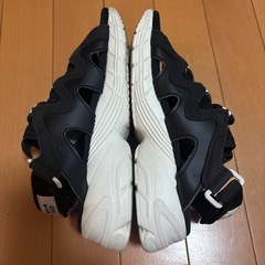 アディダス　スポーツサンダル　22.5cm(普段23cmの人でも履けます)　の画像